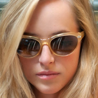 Dakota Johnson Oliver Peoples