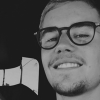 Justin Bieber Oliver Peoples