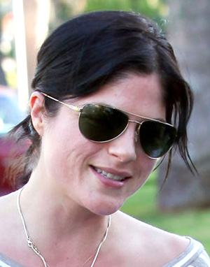 Selma  Blair Barton Perreira